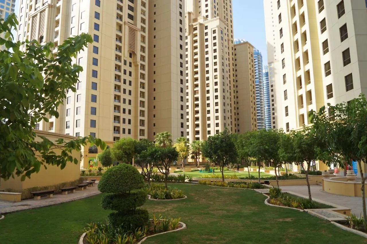 Neyar Beach Vibes - The Penthouse Hostel Dubai 0*,