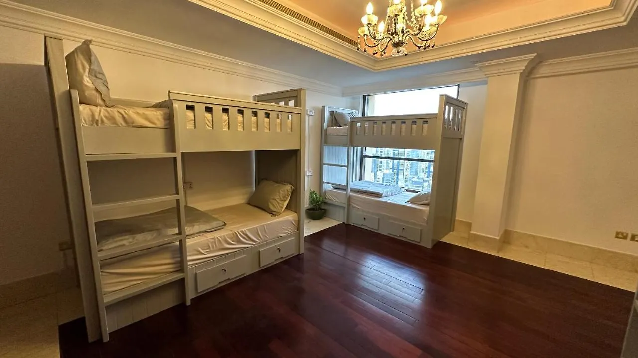 Neyar Beach Vibes - The Penthouse Hostel Dubai
