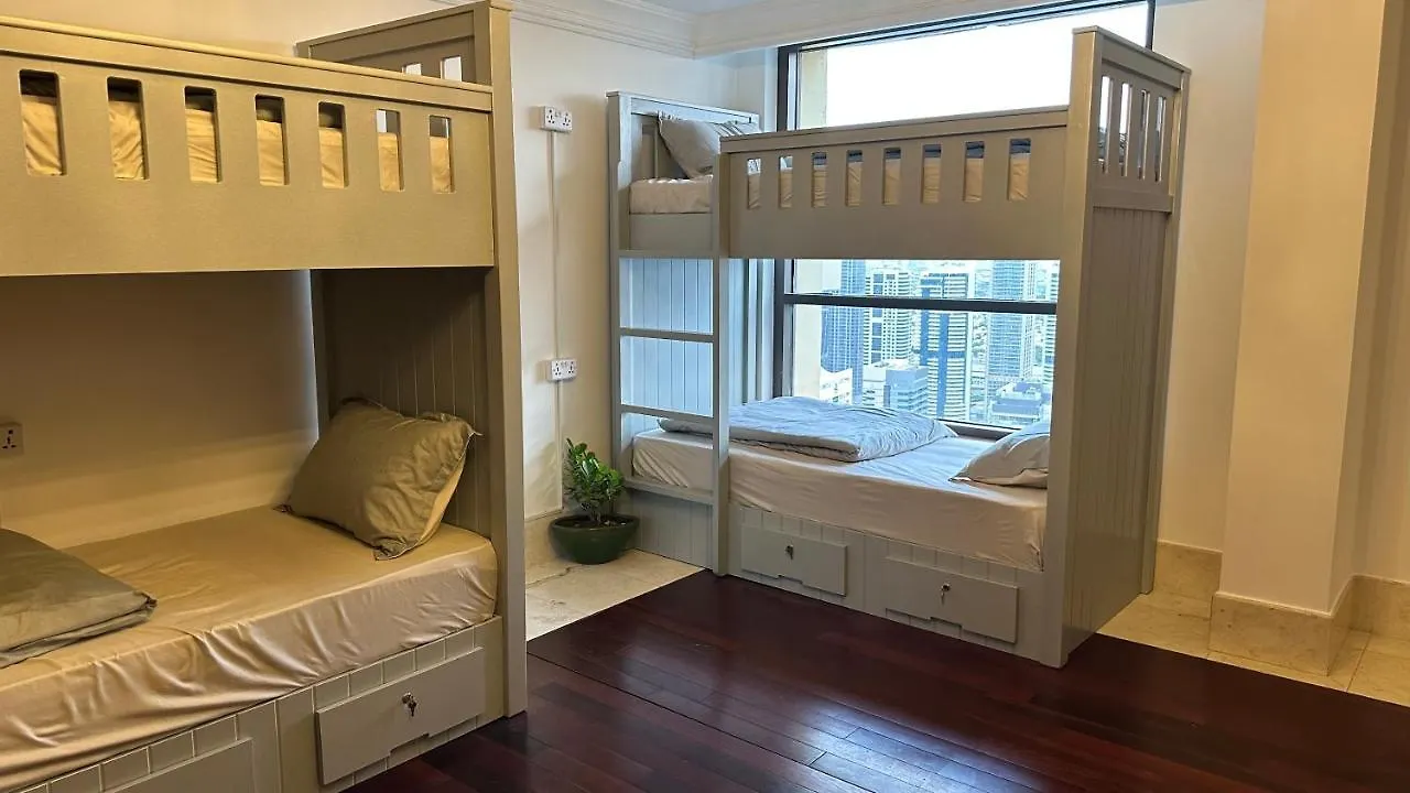 Neyar Beach Vibes - The Penthouse Hostel Dubai