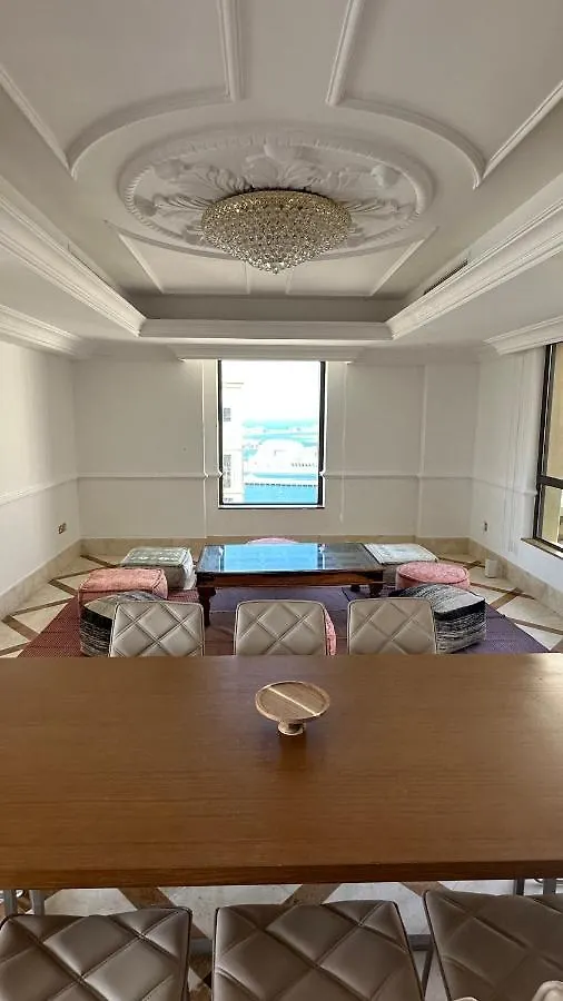 Neyar Beach Vibes - The Penthouse Hostel Dubai