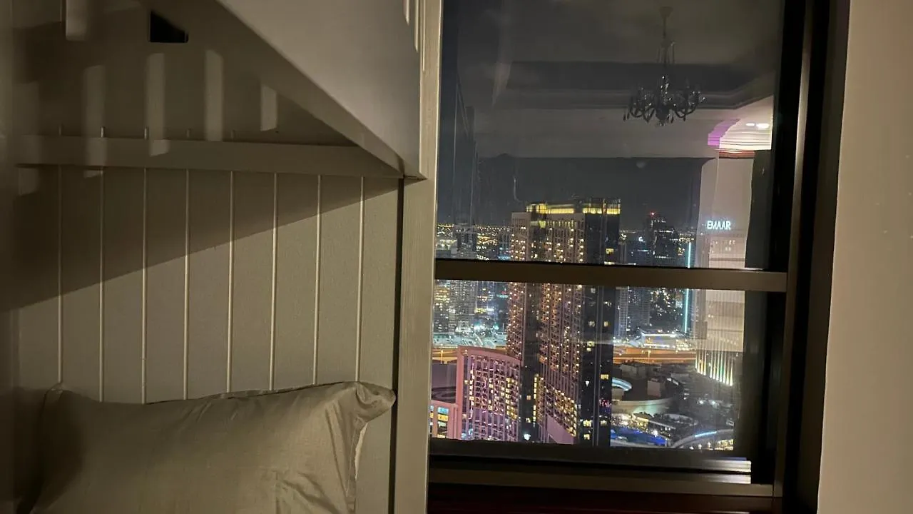 Neyar Beach Vibes - The Penthouse Hostel Dubai