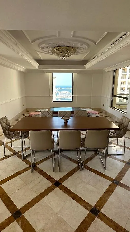 Neyar Beach Vibes - The Penthouse Hostel Dubai